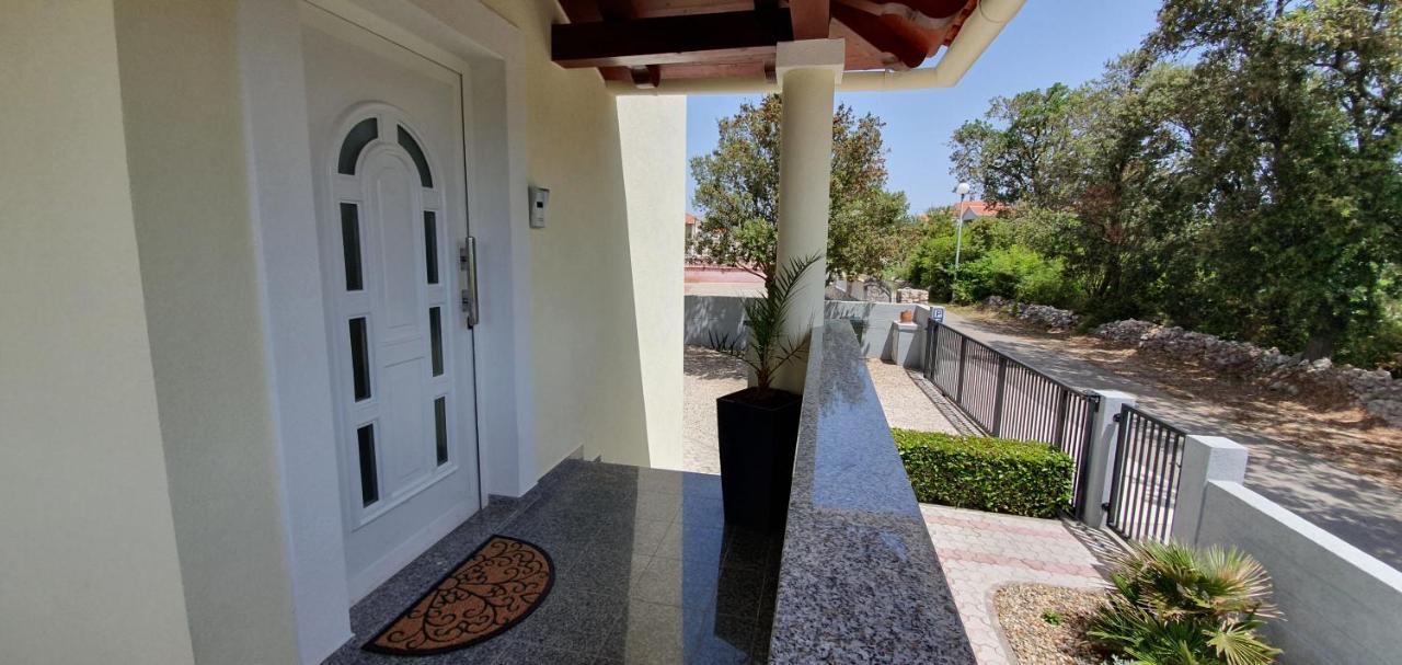 Sunny Apartments Затон Екстер'єр фото